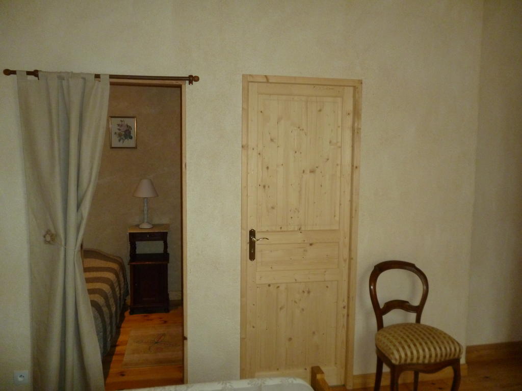 Chambres D'Hotes Le Bourdieu Soulignac Bilik gambar